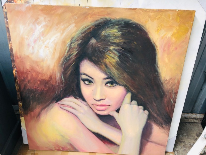 HAND PAINTED LADY POSE PAINTING