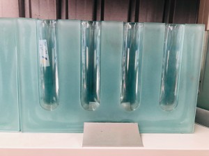 ASSORTED VASES (SIZES & COLOR)
