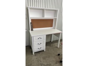 OXFORD WHITE 3 DRAWER DESK WITH FLINDERS HUTCH - FACTORY SECOND