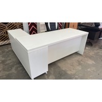 WHITE OFFICE DESK WITH RIGHT HAND ATTACHED RETURN