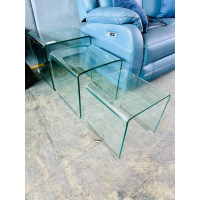 NEST OF 3 TABLES - CURVED GLASS
