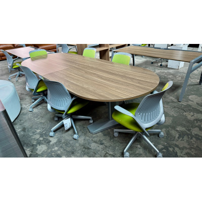 STEELCASE  BOARDROOM TABLE& 6 GAS LIFT OFFICE CHAIRS 