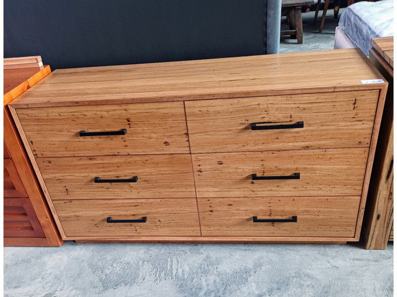 DAYTONA 6 DRAWER DRESSER (RRP$1799)