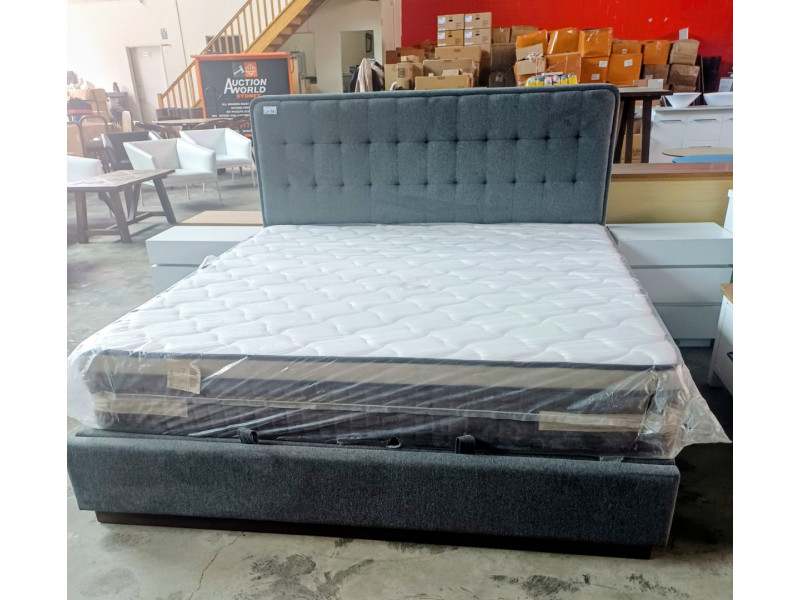 CAYMAN GAS LIFT KING BED