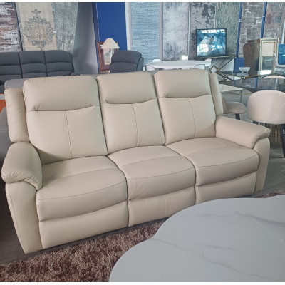 INDRA LEATHER 3 SEATER LOUNGE ELECTRIC RECLINING - VILLA PEARL RRP$2400 (018-03-07-25)2440C038 INDRA LEATHER 3 SEATER LOUNGE ELECTRIC RECLINING - VILLA PEARL RRP$2400 (018-03-07-25)2440C038