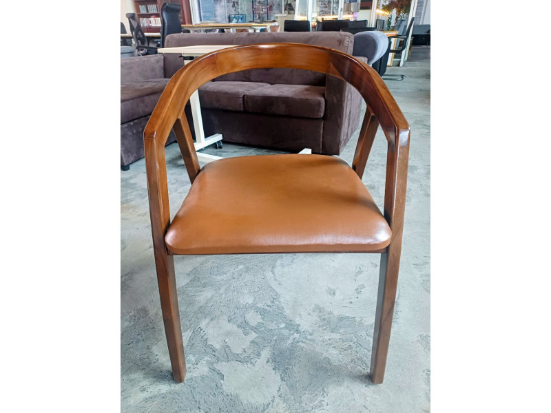SOLID TEAK DINING CHAIR WITH BROWN CUSHION - 550MM WIDE/500MM HIGH/600MM FRONT TO BACK SOLID TEAK DINING CHAIR WITH BROWN CUSHION - 550MM WIDE/500MM HIGH/600MM FRONT TO BACK