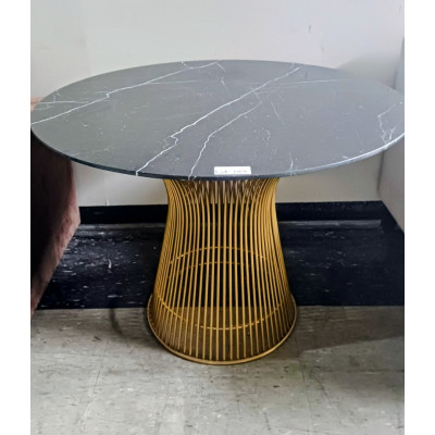 1 METRE ROUND BLACK MARBLE TOP TABLE WITH GOLD BASE 1 METRE ROUND BLACK MARBLE TOP TABLE WITH GOLD BASE