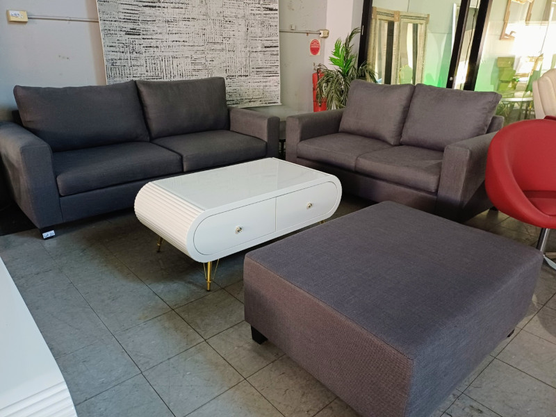 GREY FABRIC LOUNGE SUITE - 3 + 2.5 SEATER + OTTOMAN