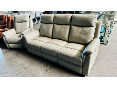 INDRA LEATHER LOUNGE SUITE 3 SEATER + 1 SEATER ALL ELECTRIC RECLINING - VILLA OYSTER RRP$4590