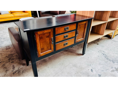 BUFFET 3 DRAWERS & 2 DOORS - BLACK/STAINED TIMBER