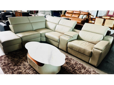 BEIGE ITALIAN LEATHER HOME THEATRE SOFA WITH ELECTRIC END