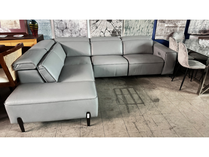 GREY L-SHAPE ITALIAN LEATHER SOFA WITH ADJUSTABLE HEADRESTS AND ELECTRIC END RECLINING (#G19709)