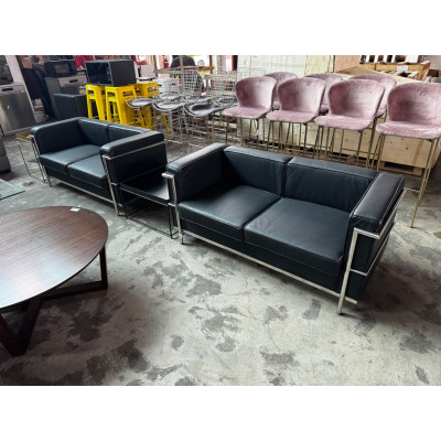 BLACK LEATHER 2 SEATER LOUNGE