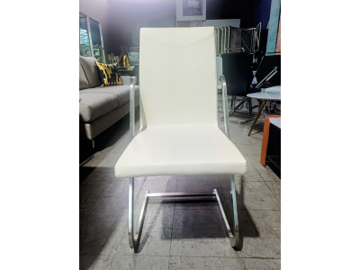 SET OF 6 WHITE DINING CHAIRS