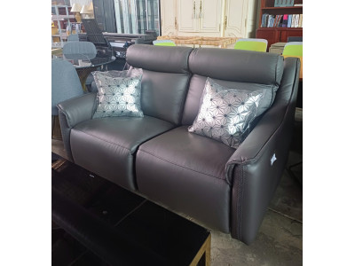 ANTHENA 2 SEATER LEATHER ELECTRIC RECLINING LOUNGE - VILLA ANTHRAZIT RRP$3550 (2443C426) 004-22-12-25