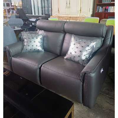 ANTHENA 2 SEATER LEATHER ELECTRIC RECLINING LOUNGE - VILLA ANTHRAZIT RRP$3550 (2443C426) 004-22-12-25 ANTHENA 2 SEATER LEATHER ELECTRIC RECLINING LOUNGE - VILLA ANTHRAZIT RRP$3550 (2443C426) 004-22-12-25