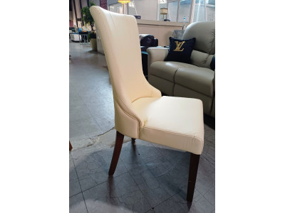 Set of 6 Cream Leather Dining Chairs with Timber Legs