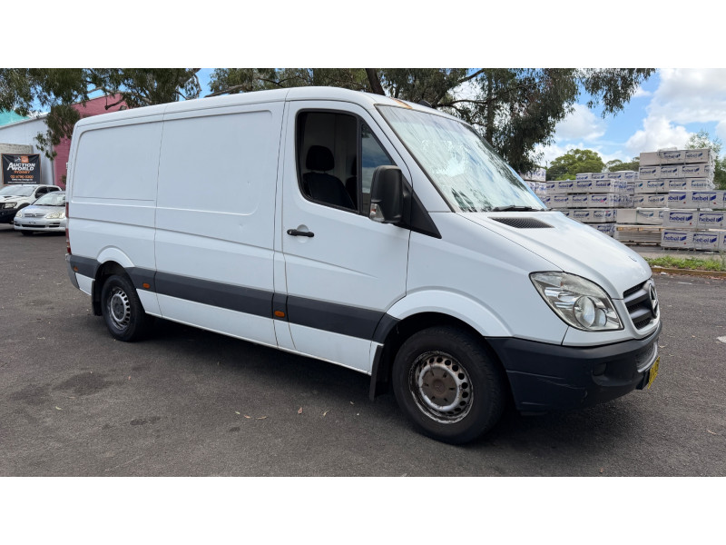 2010 MERCEDES-BENZ SPRINTER 313CDI LWB HI ROOF