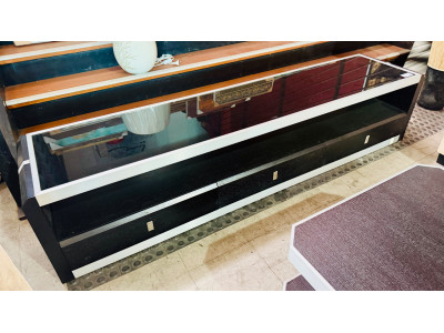 LOW LINE TV CABINET - 2.1M 
